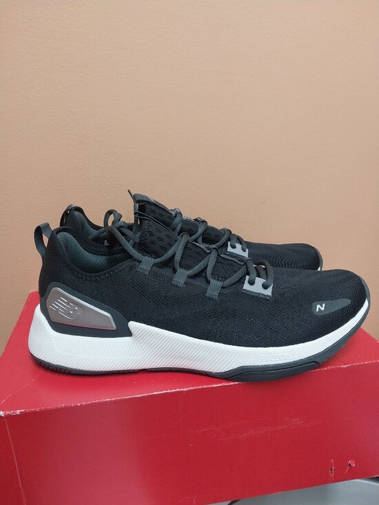 New Balance Mens FuelCell Trainer V2 - Black/Blacktop/Silver Metalic - Size 14 main image 4